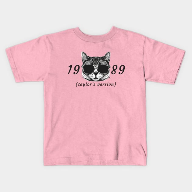 Taylor's cat Version 1989 Kids T-Shirt by Aldrvnd